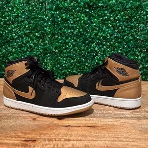Air Jordan 1 BG “Carmelo Anthony”